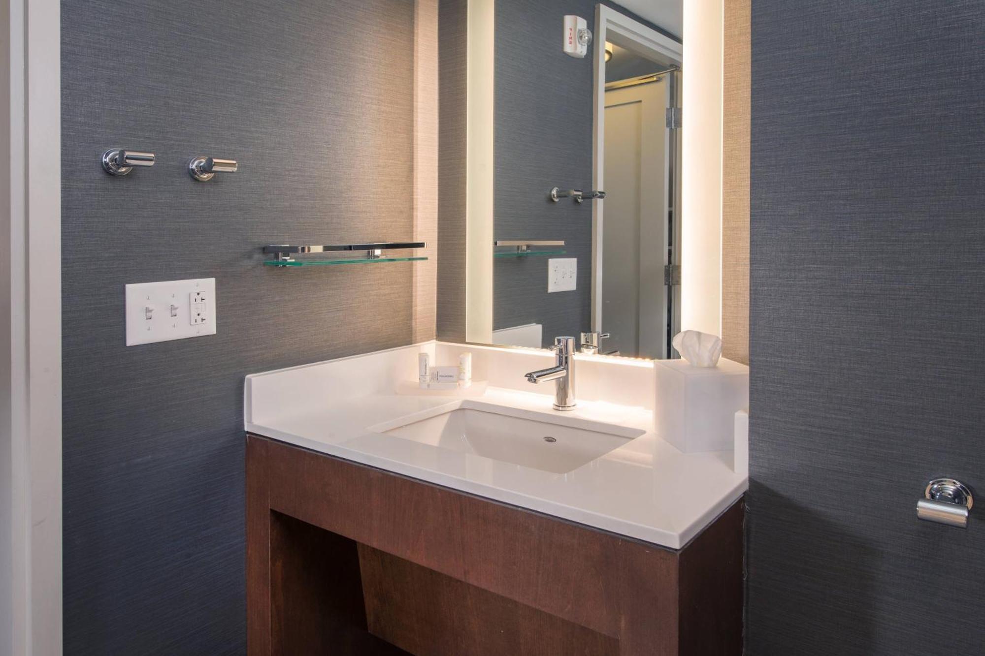 Residence Inn By Marriott Baltimore At The Johns Hopkins Medical Campus Esterno foto