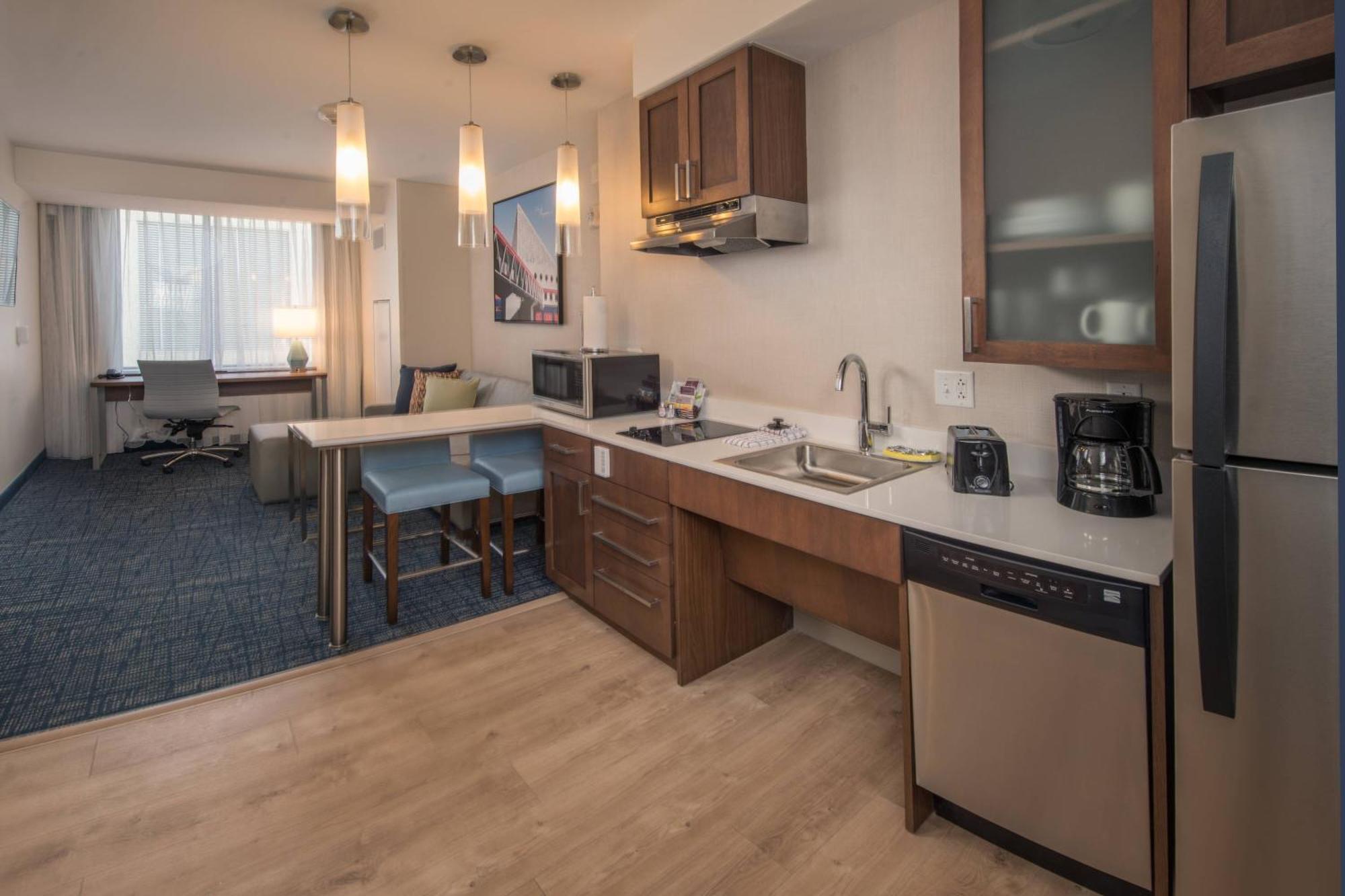 Residence Inn By Marriott Baltimore At The Johns Hopkins Medical Campus Esterno foto